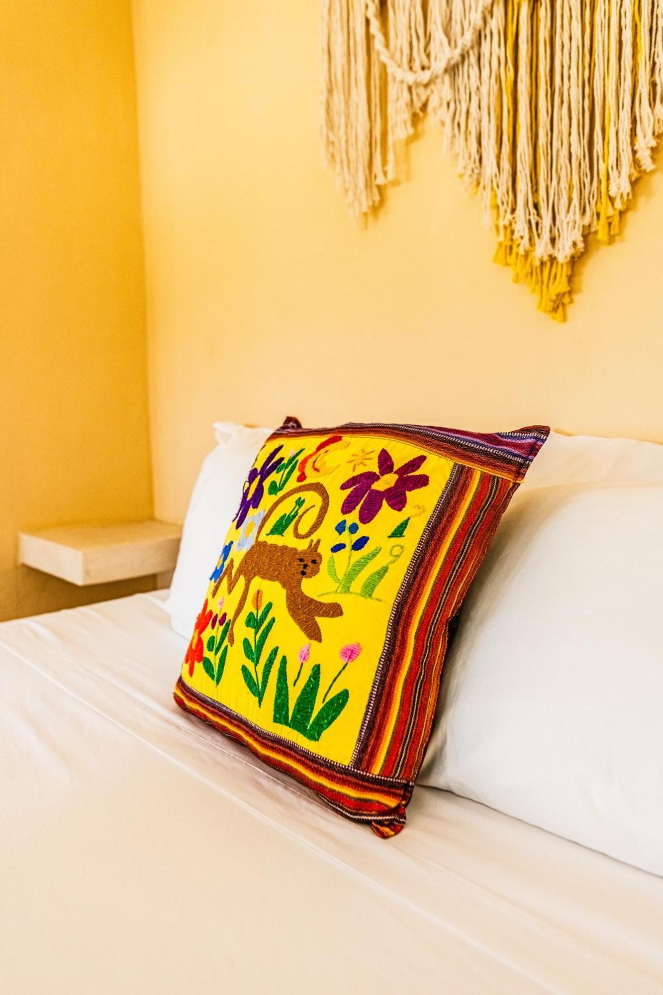 Atenea Holbox Luaran gambar