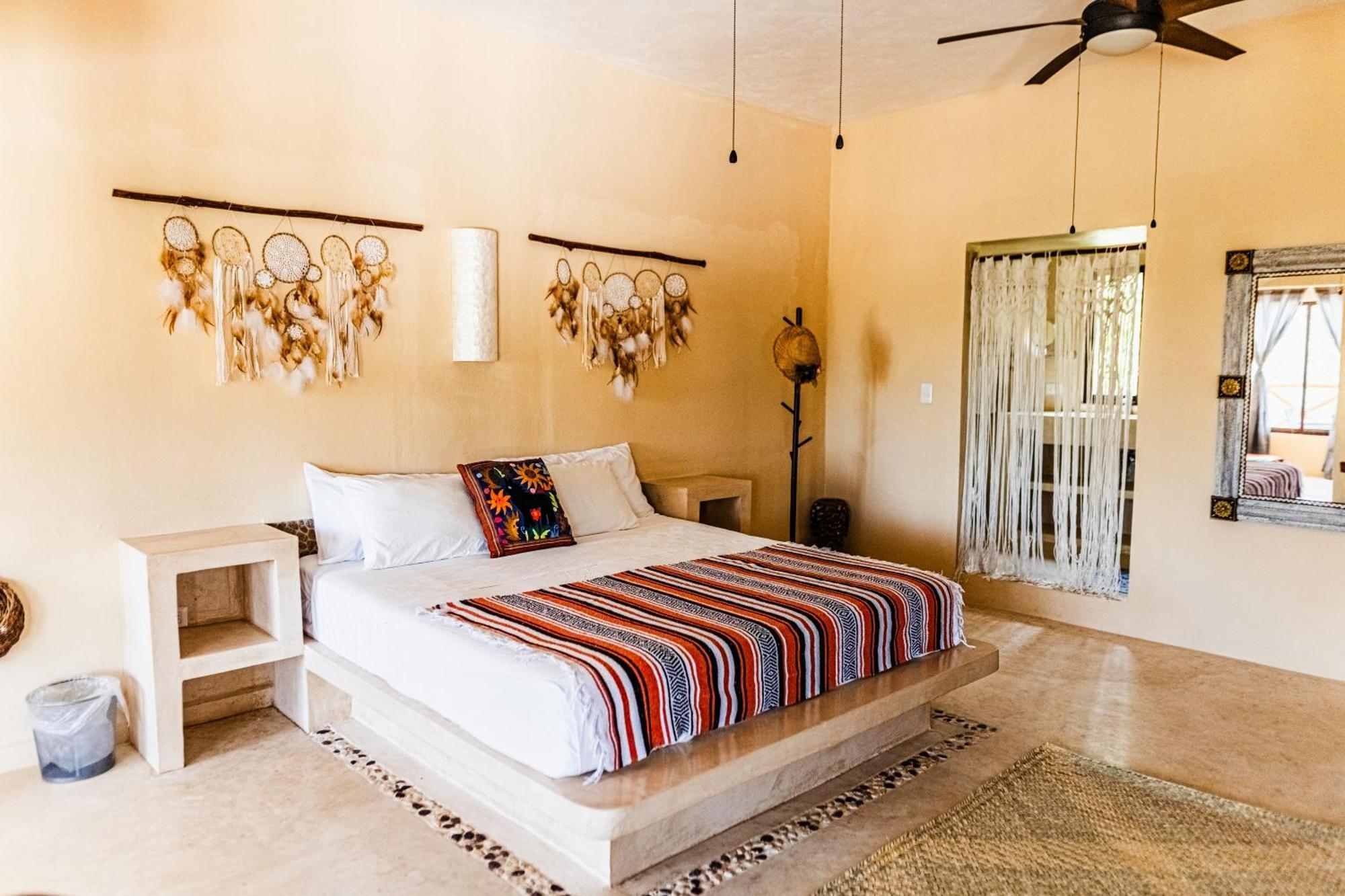 Atenea Holbox Luaran gambar