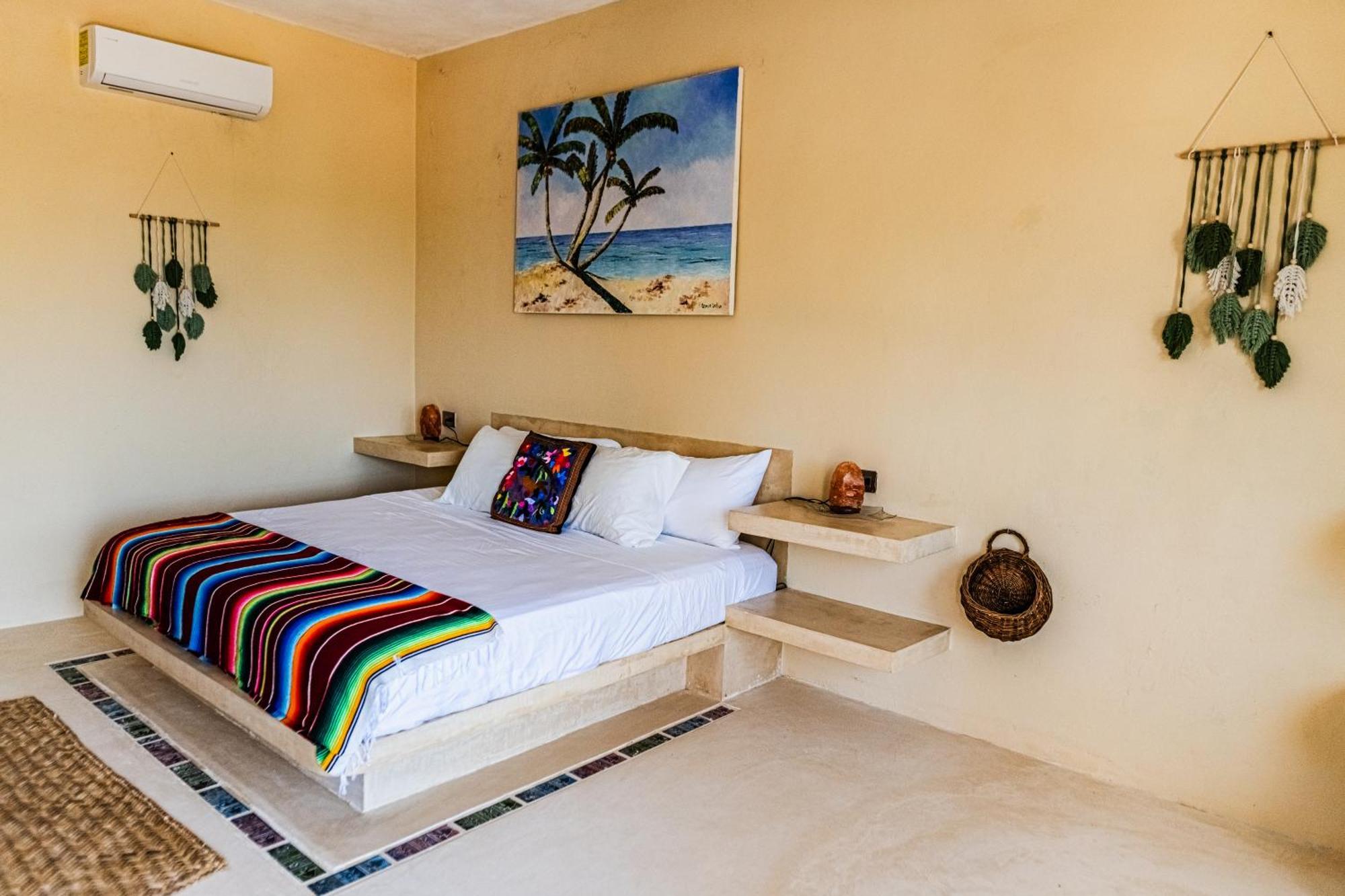 Atenea Holbox Luaran gambar