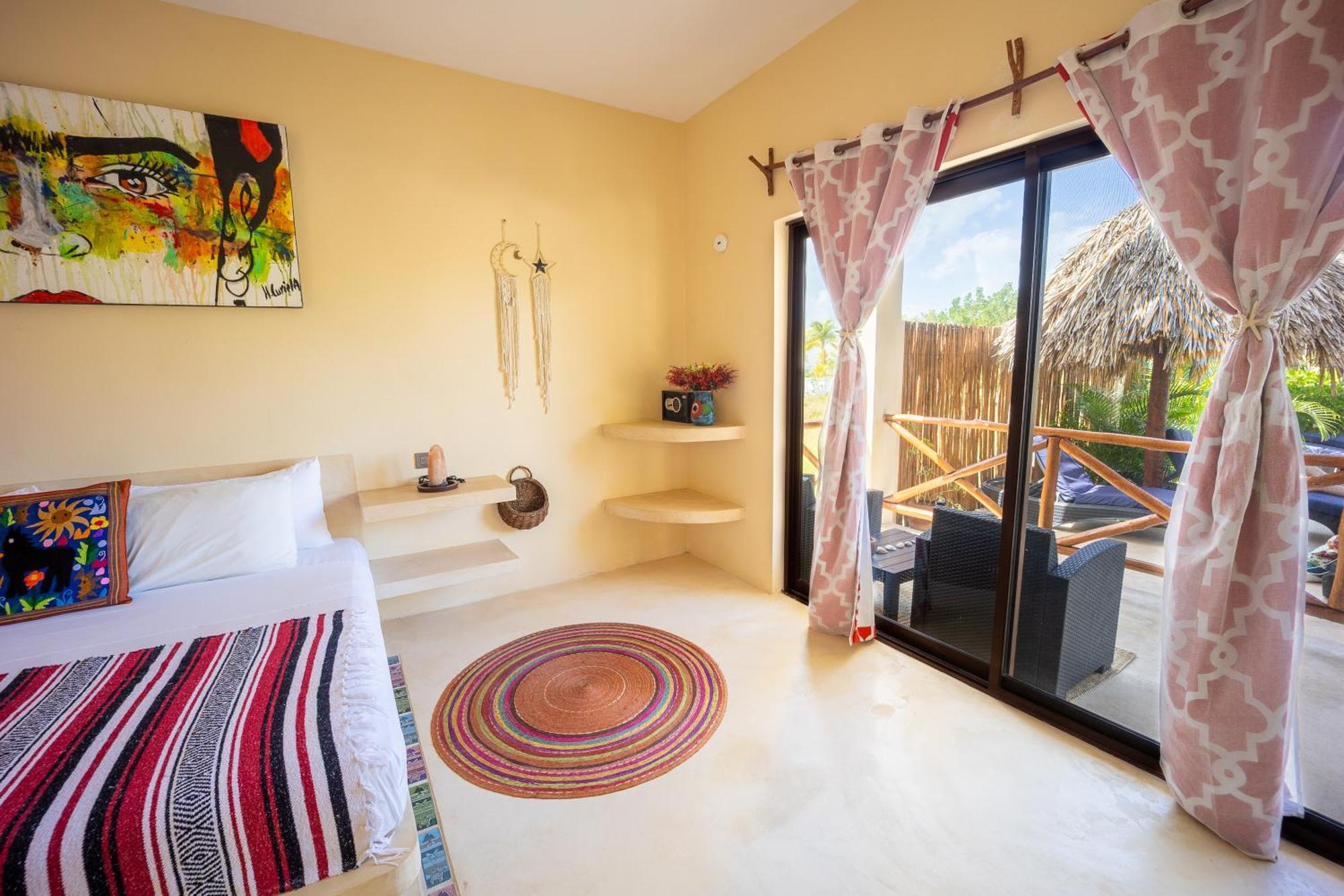 Atenea Holbox Luaran gambar