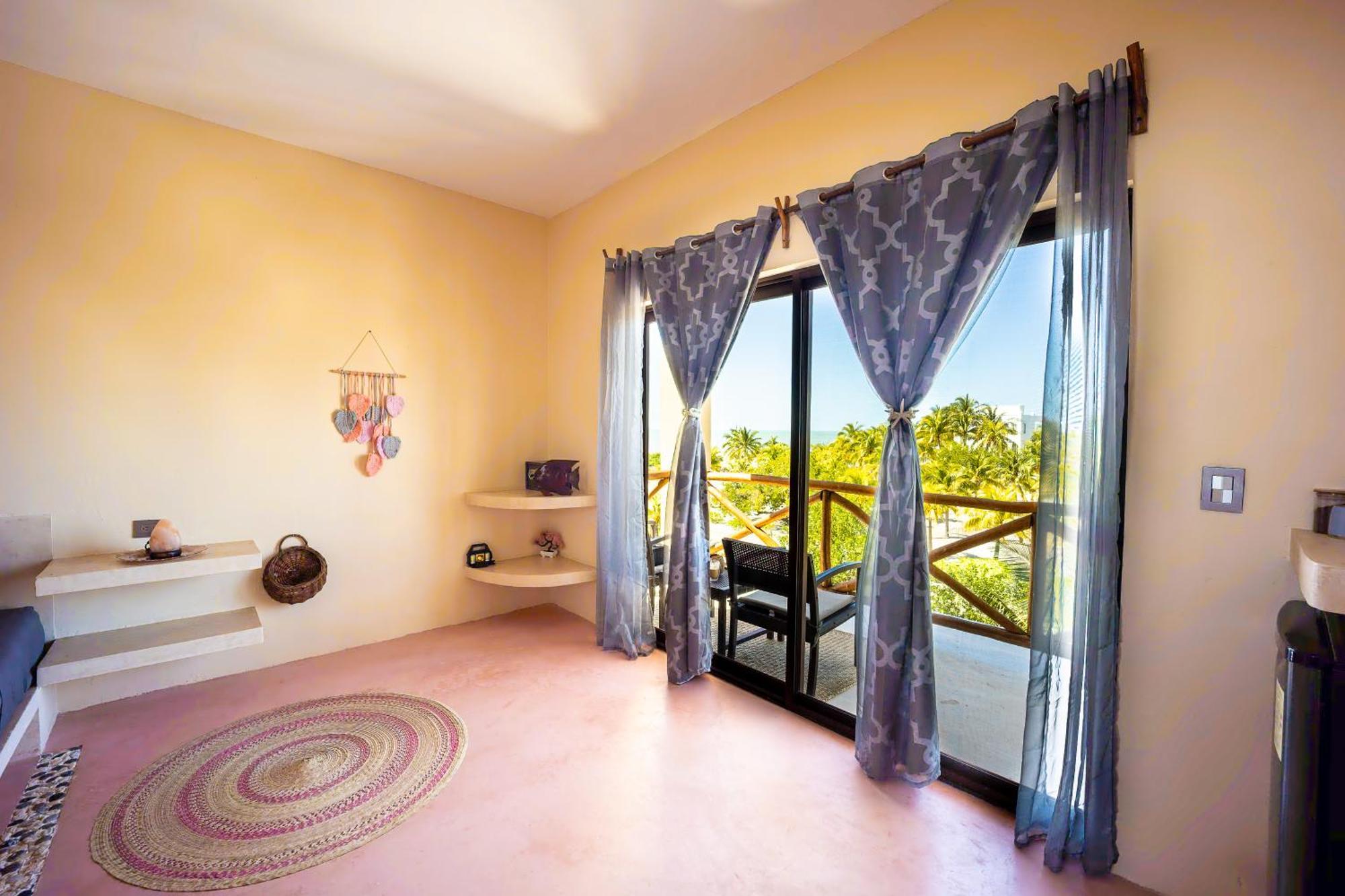Atenea Holbox Luaran gambar